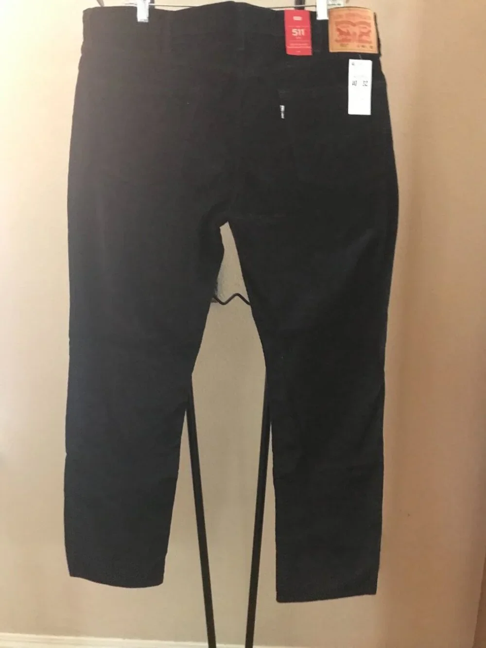 Levis men black